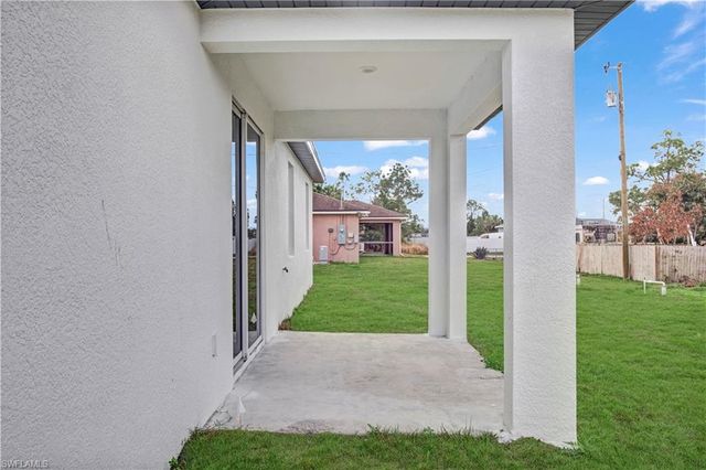 760 Goodrich AVE S, Lehigh Acres, FL 33974
