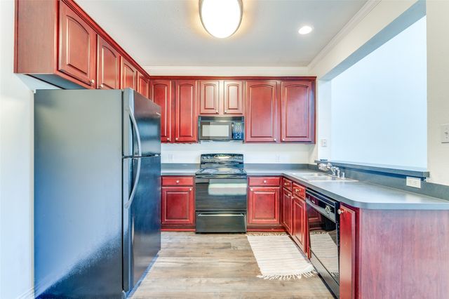 2316 Durango Ridge Drive, Bedford, TX 76021