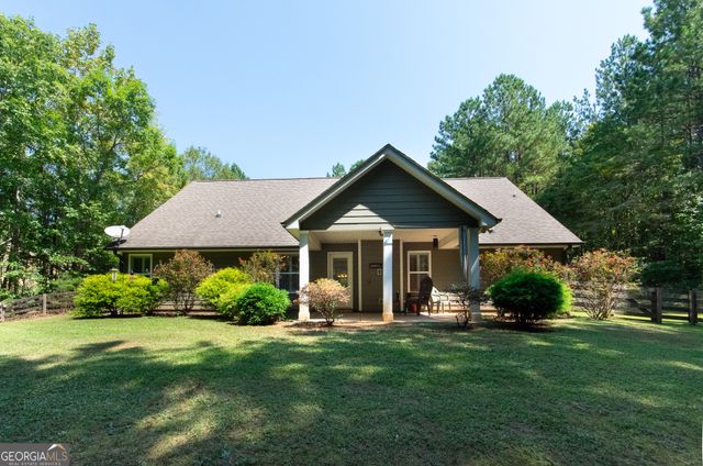 160 Brooks Lake Drive, Newnan, GA 30263