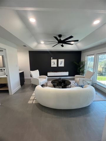 1007 Kingston Drive, Mansfield, TX 76063