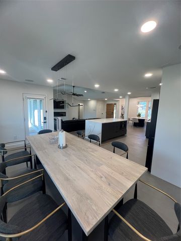 1007 Kingston Drive, Mansfield, TX 76063