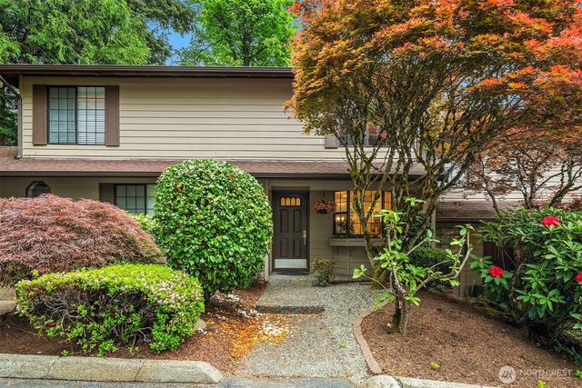 13706 NE 85th Street, Redmond, WA 98052