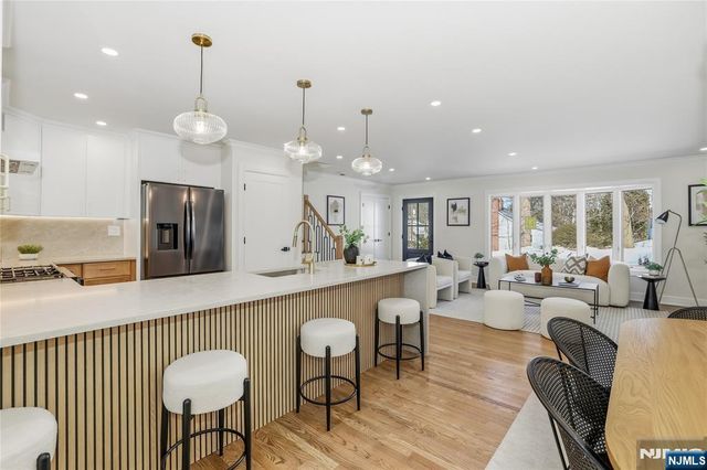 589 Fletcher Avenue, Oradell, NJ 07649