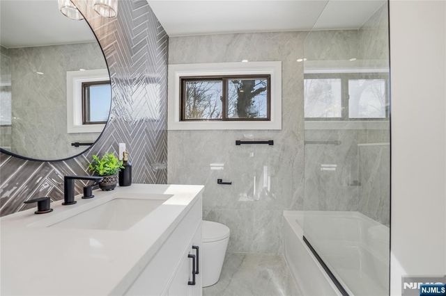 589 Fletcher Avenue, Oradell, NJ 07649