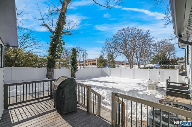 589 Fletcher Avenue, Oradell, NJ 07649