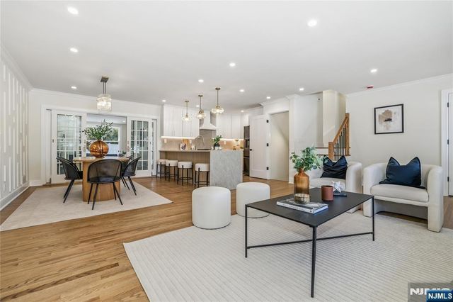 589 Fletcher Avenue, Oradell, NJ 07649