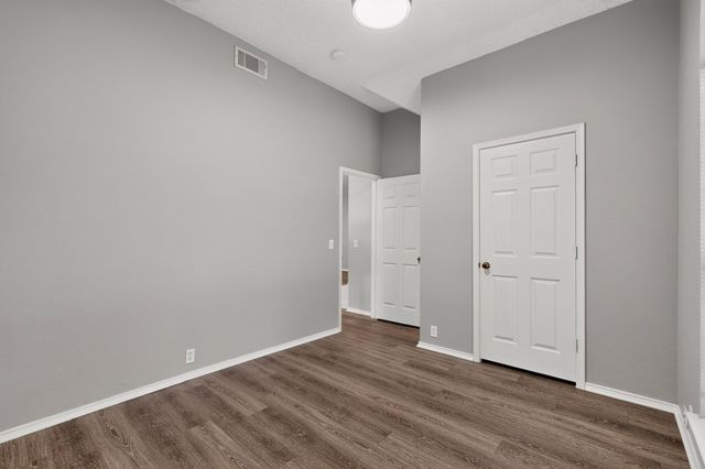 1264 Bedford Lane, Lewisville, TX 75077