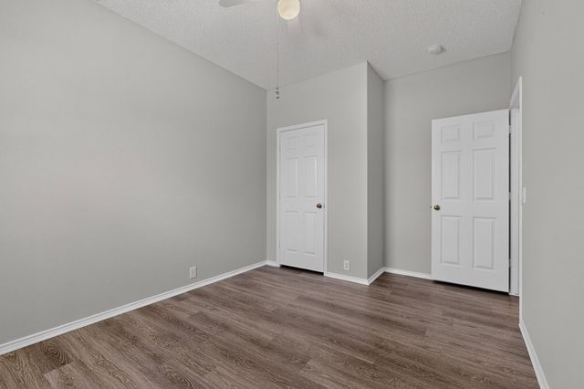 1264 Bedford Lane, Lewisville, TX 75077