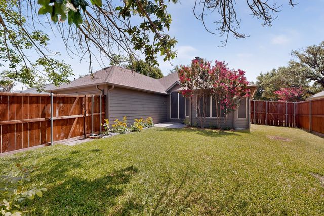 1264 Bedford Lane, Lewisville, TX 75077