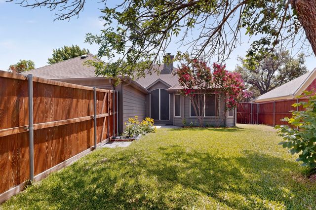 1264 Bedford Lane, Lewisville, TX 75077