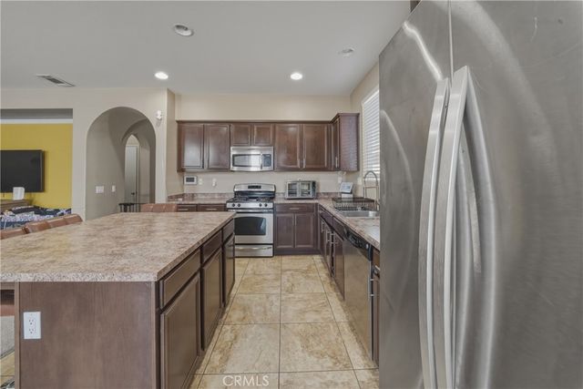 14945 Cobalt, Victorville, CA 92394