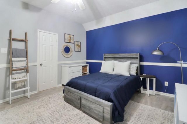 9118 Woodwind Lakes Drive, Houston, TX 77040