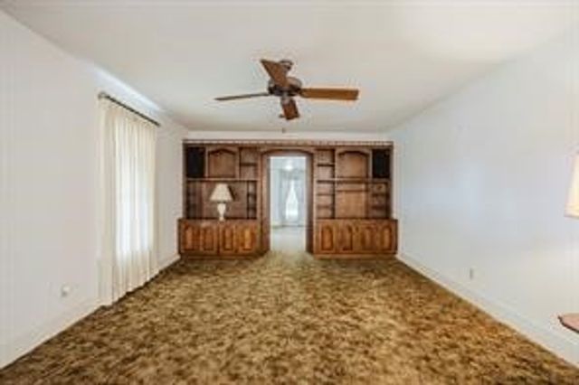1717 Pipeline Road, Cleburne, TX 76033
