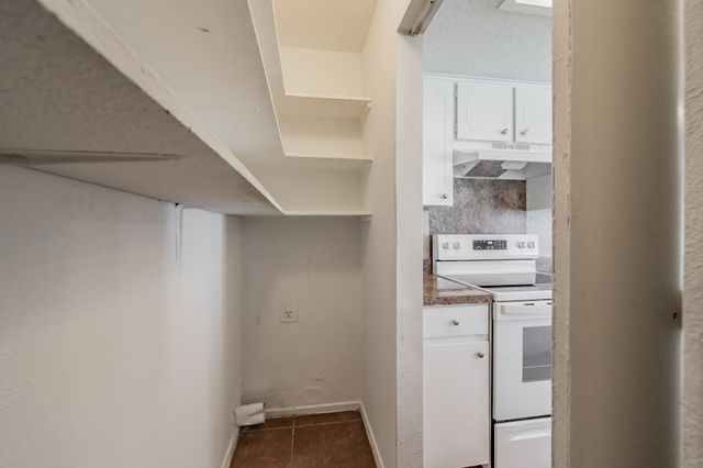 6816 Balalaika Road, Dallas, TX 75241