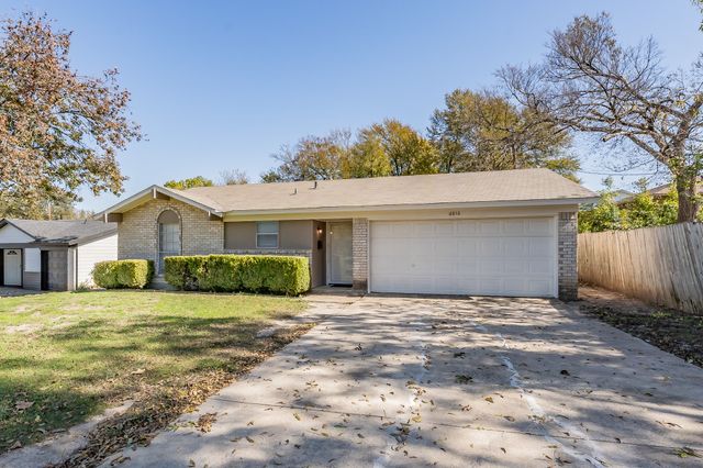 6816 Balalaika Road, Dallas, TX 75241