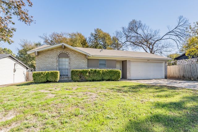 6816 Balalaika Road, Dallas, TX 75241
