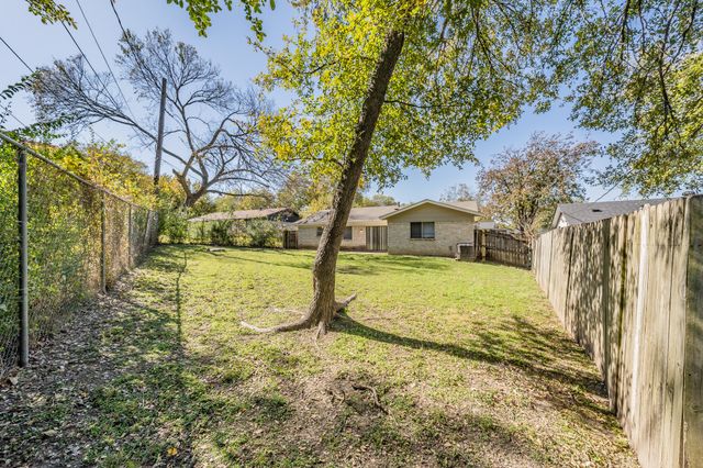 6816 Balalaika Road, Dallas, TX 75241