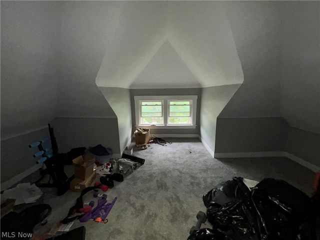 9403 Columbia Avenue, Cleveland, OH 44108