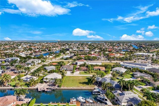 128 S Bahama AVE, Marco Island, FL 34145