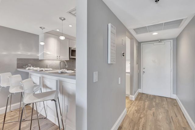 2707 N Ocean Boulevard 306d, Boca Raton, FL 33431