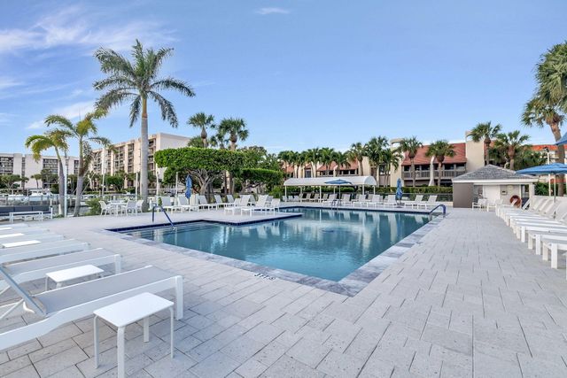 2707 N Ocean Boulevard 306d, Boca Raton, FL 33431