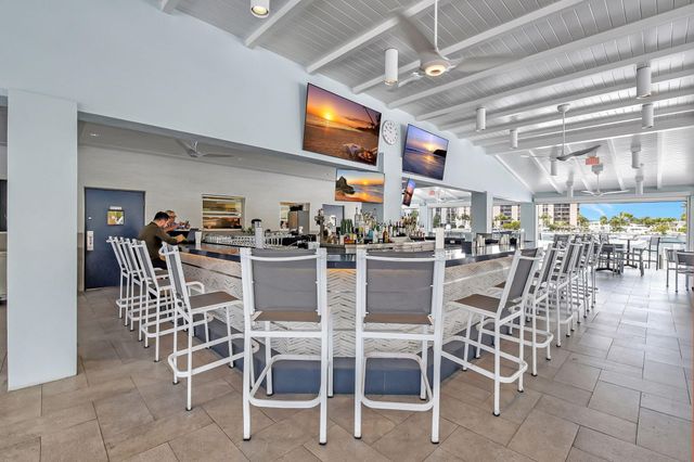2707 N Ocean Boulevard 306d, Boca Raton, FL 33431