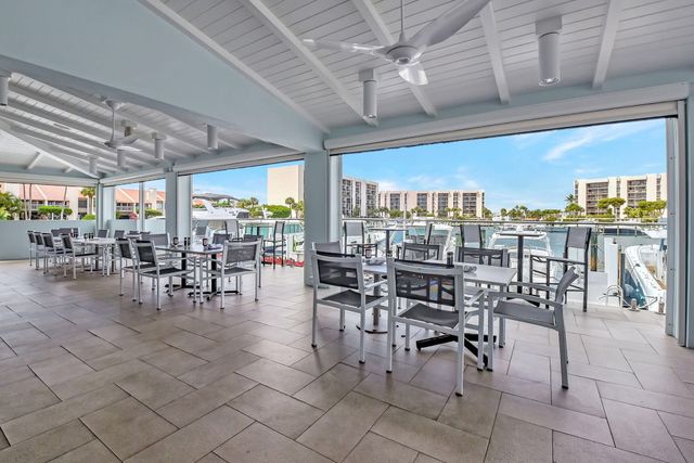 2707 N Ocean Boulevard 306d, Boca Raton, FL 33431