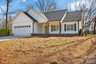 421 School Street, Rockwell, NC 28138
