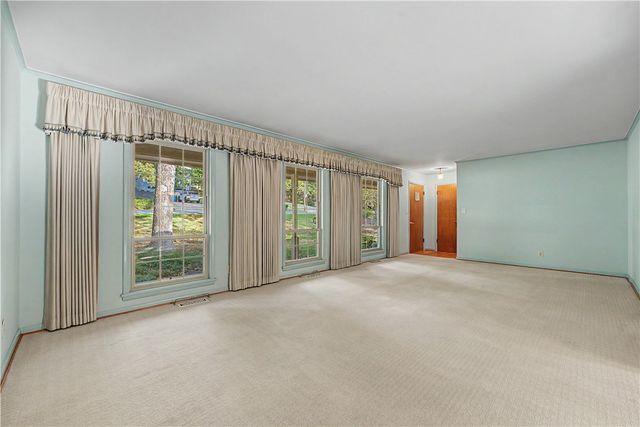 1602 E Hope Street, Fayetteville, AR 72701