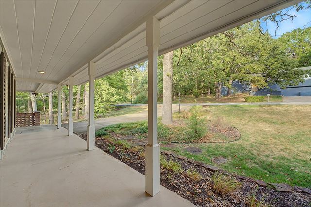 1602 E Hope Street, Fayetteville, AR 72701