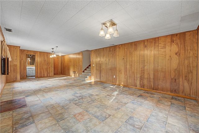 1602 E Hope Street, Fayetteville, AR 72701