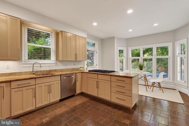 5430 CHEVY CHASE PARKWAY NW, Washington, DC 20015