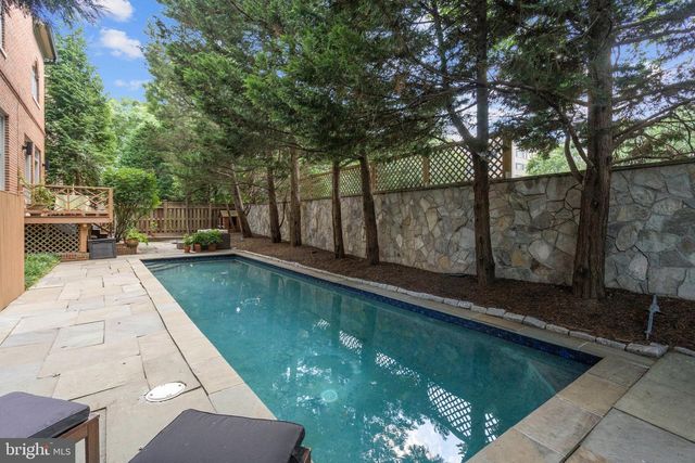 5430 CHEVY CHASE PARKWAY NW, Washington, DC 20015