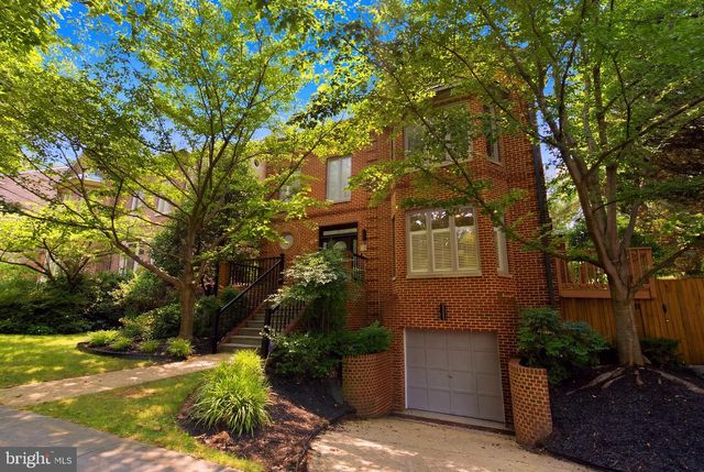 5430 CHEVY CHASE PARKWAY NW, Washington, DC 20015
