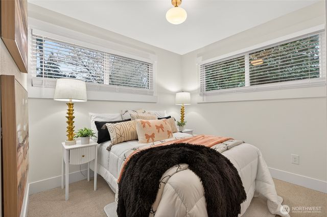 14551 Ashworth Avenue N, Shoreline, WA 98133