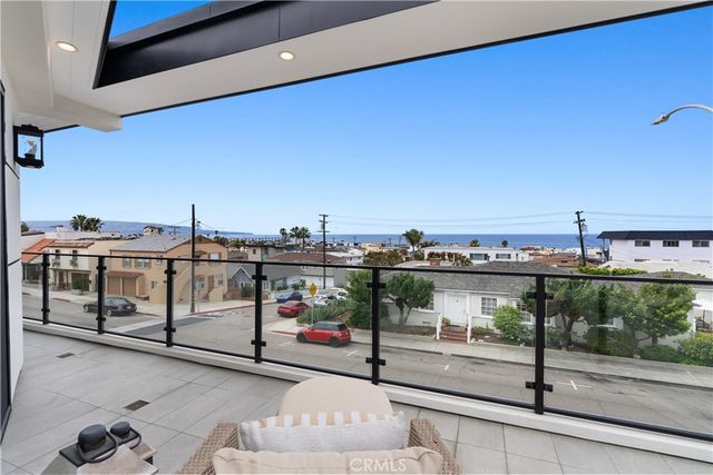 2141 Circle Drive, Hermosa Beach, CA 90254