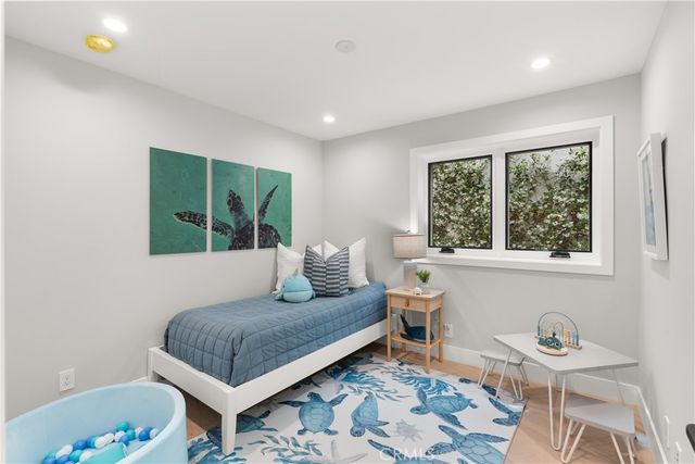 2141 Circle Drive, Hermosa Beach, CA 90254