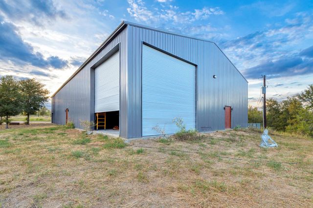 1501 Boggy Creek RD, Lockhart, TX 78644