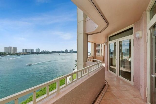 300 SE 5th Avenue 6010, Boca Raton, FL 33432
