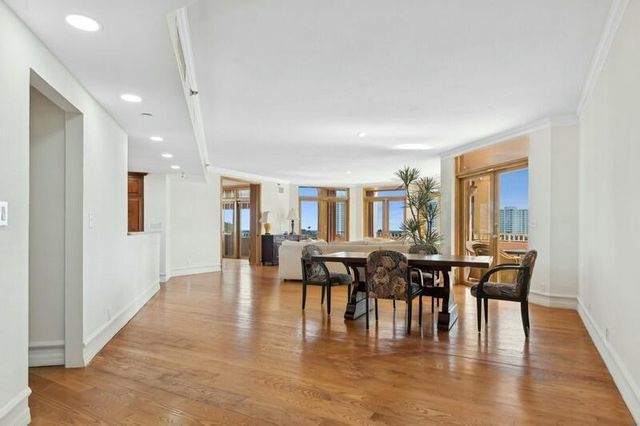 300 SE 5th Avenue 6010, Boca Raton, FL 33432