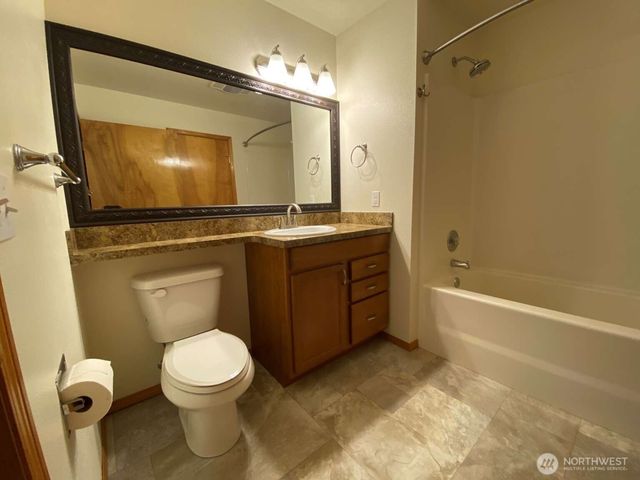 3340 Southbend Place, Bellingham, WA 98226