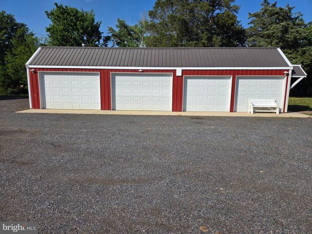2010 CHURCH CREEK RD, Cambridge, MD 21613