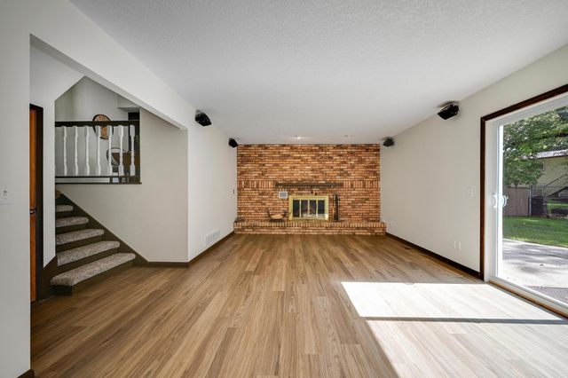 2628 Northdale Boulevard NW, Coon Rapids, MN 55433