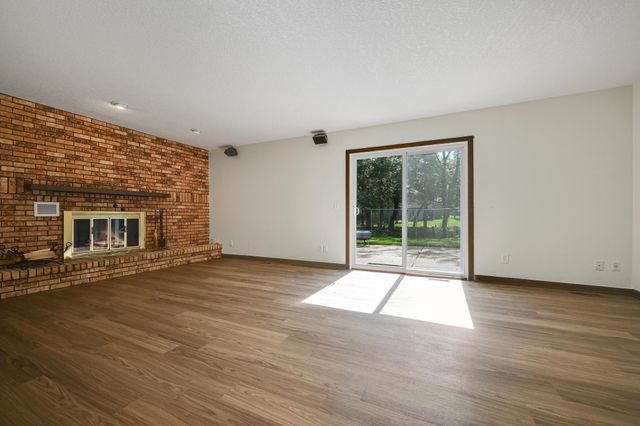 2628 Northdale Boulevard NW, Coon Rapids, MN 55433