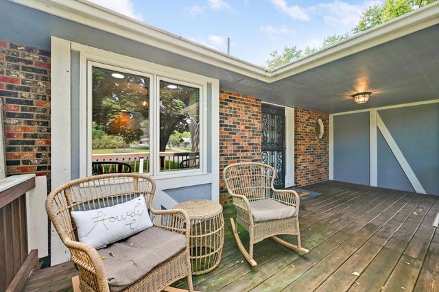 2628 Northdale Boulevard NW, Coon Rapids, MN 55433