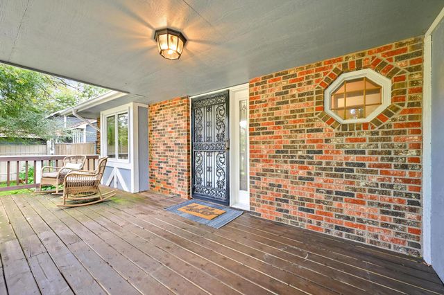 2628 Northdale Boulevard NW, Coon Rapids, MN 55433
