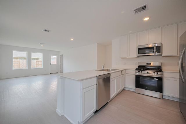 28723 Texas Sparrow, Hockley, TX 77447