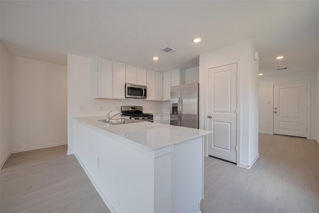 28723 Texas Sparrow, Hockley, TX 77447