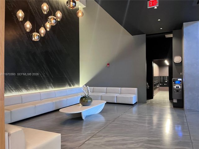 151 SE 1st St 506, Miami, FL 33131