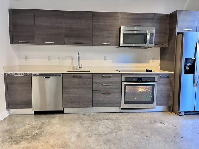 151 SE 1st St 506, Miami, FL 33131